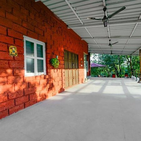 Lobville Homestay Karjat Exterior foto